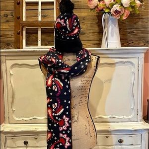SALE! Vera Bradley Painted Paisley Knit Hat & Scarf Set